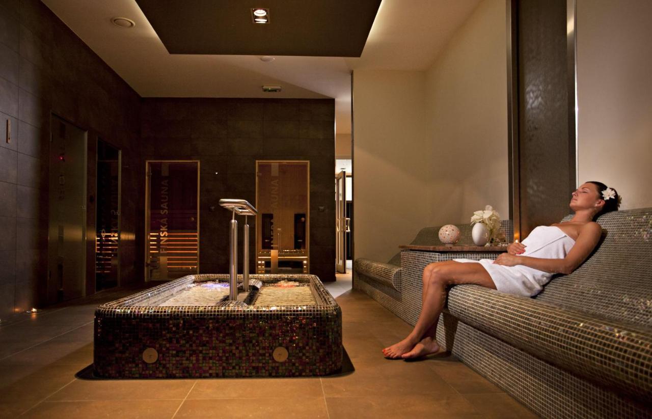 Wellness Hotel Abacie Nový Jičín Dış mekan fotoğraf